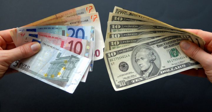 кількість підроблених доларів та євро