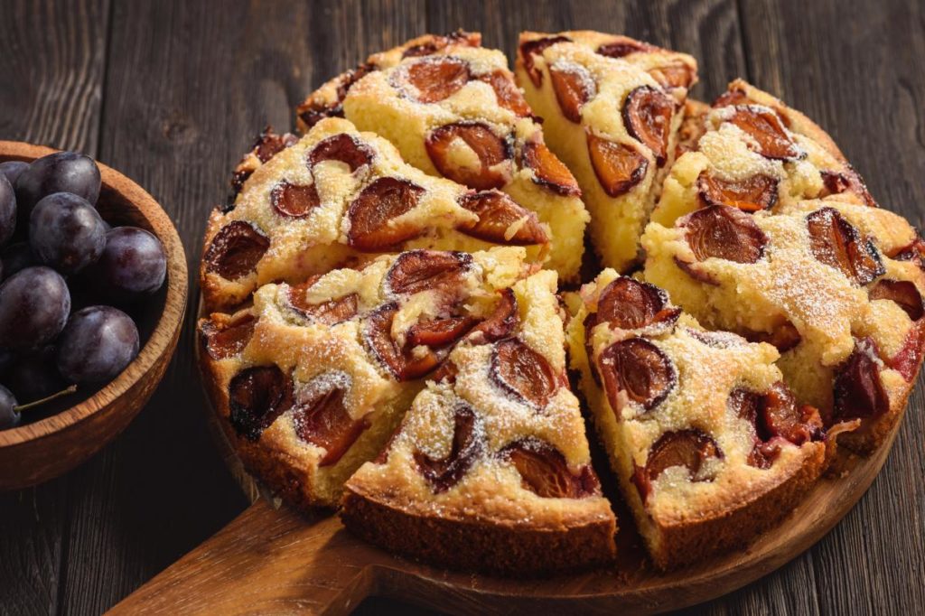 пиріг зі сливами