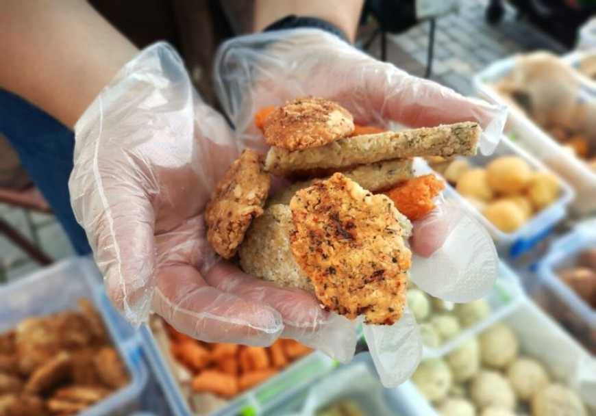 Веганські снеки з молока роблять під Києвом