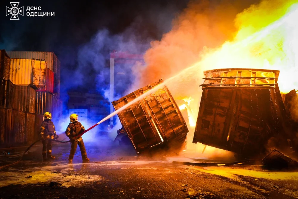 Атака БпЛА на Одещину 22 квітня: пошкоджено об'єкти портової інфраструктури