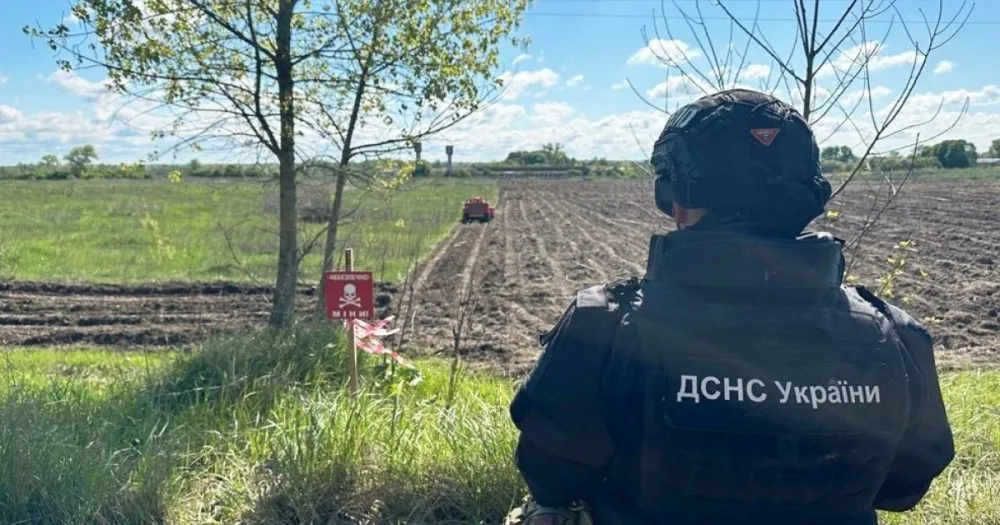 Шахрайство на розмінуванні: прокуратура викрила масштабну схему