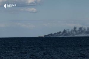 РФ атакувала цивільне судно поблизу порту Одеси