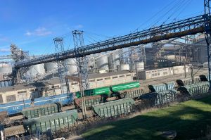Укрзалізниця обмежила рух вагонів до портів Одещини