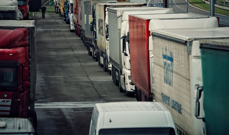 Черги вантажівок на кордоні: ситуація у серпні