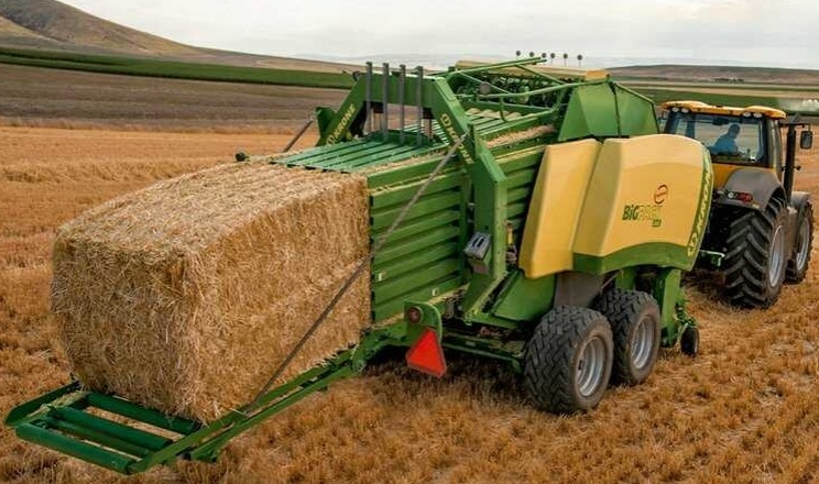 KRONE VariCut: гнучкість різання тюків