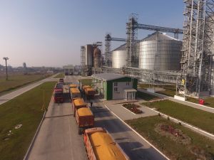 Одещина: транзитний транспорт поїде без комендантської години