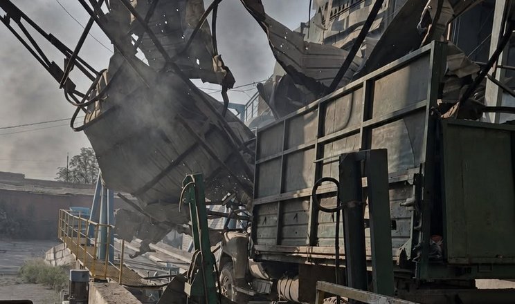 Атака дрона пошкодила елеватор на Миколаївщині