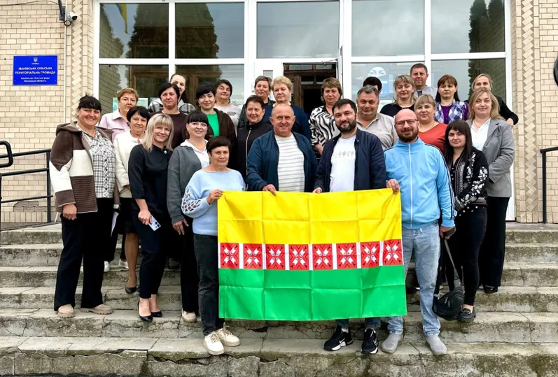 Допомога переселенцям: Іванівська громада підтримала Андрівку