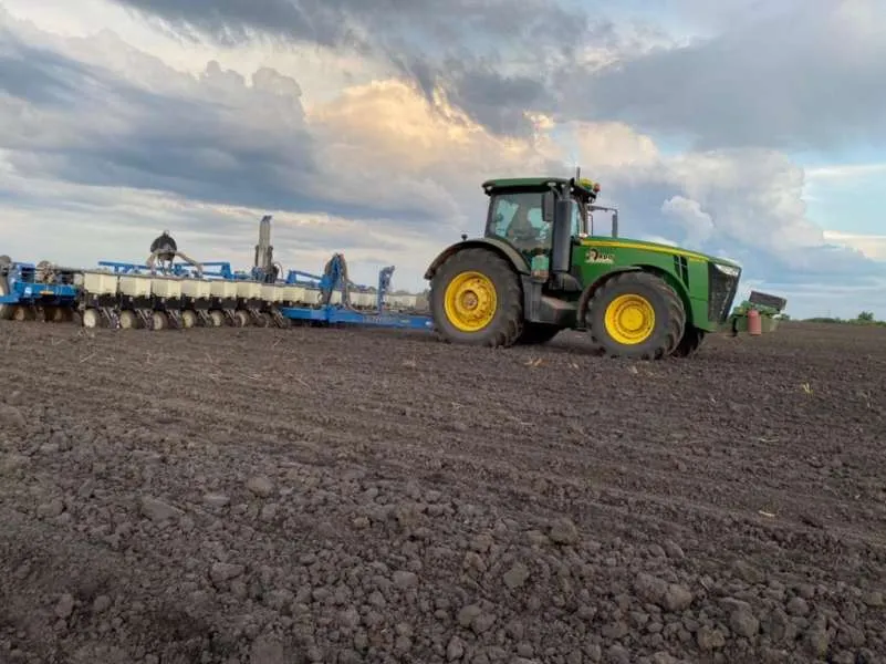 На Полтавщині призупинили посівну через посуху