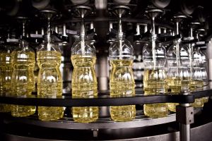 Україна втратила лідерство в експорті соняшникової олії