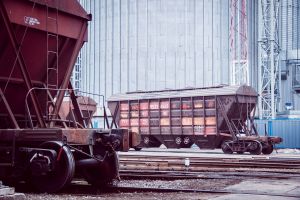 Укрзалізниця підвищила вартість оренди зерновозів