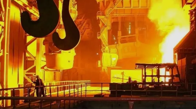 Виробництво сталі "Запоріжсталлю" в серпні