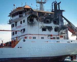 Атаки дронів у Чорному морі: мета — економіка України