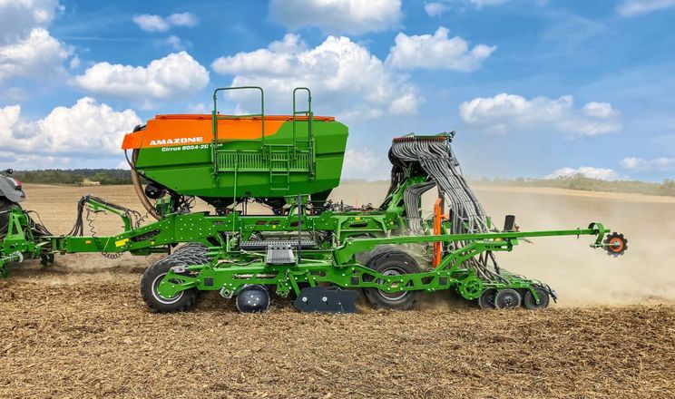 Cirrus Grand: обробка ґрунту та сівба за один прохід