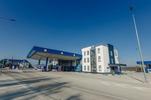 Україна переносить прикордонний контроль до сусідів