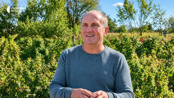 Ветеран з Волині виготовляє крафтову олію з власного врожаю